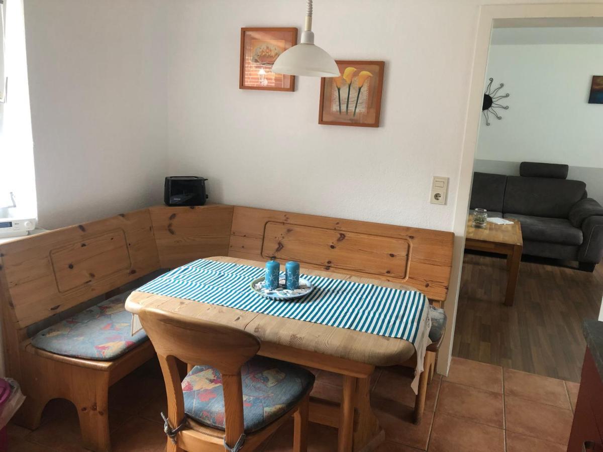 Ninas Ferienwohnung Dagebuell Luaran gambar